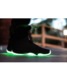Delux Cool Light Up Glow LED Shoes